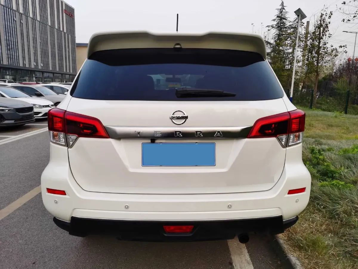 2020 Nissan Terra 2.5L 193HP L4 7AT,autocango,china used car exporter,china ev exporter,chinese used car exporter,chinese used ev exporter