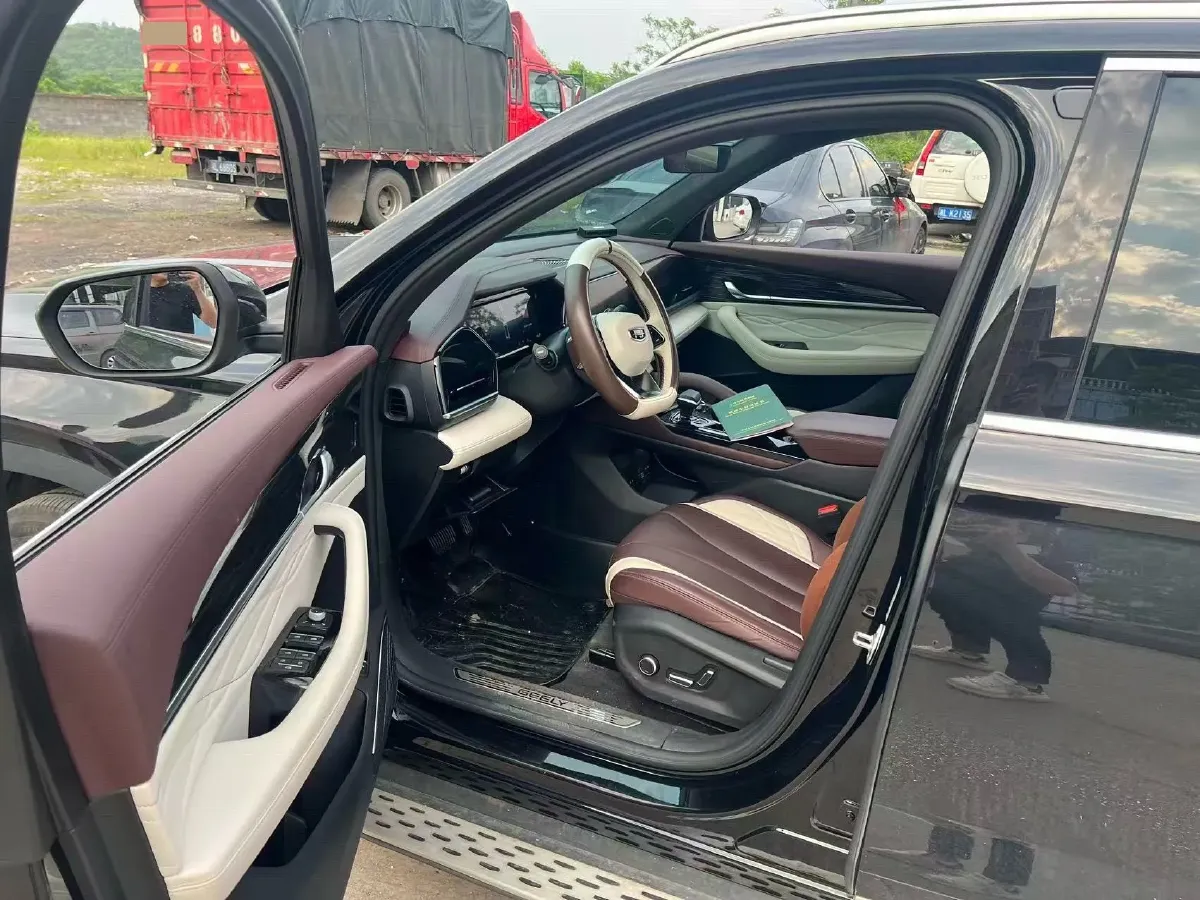 2024 Geely Monjaro 2.0T 238HP L4 8AT,autocango,china used car exporter,china ev exporter,chinese used car exporter,chinese used ev exporter