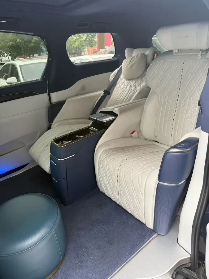 2020 Buick GL8 2.0T 237HP L4 9AT,autocango,china used car exporter,china ev exporter,chinese used car exporter,chinese used ev exporter