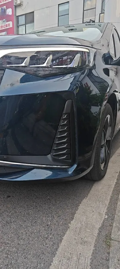 2023 GAC Trumpchi M6 1.5T 177HP L4 7DCT,autocango,china used car exporter,china ev exporter,chinese used car exporter,chinese used ev exporter