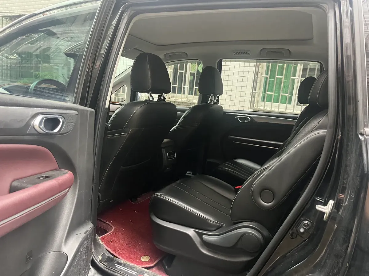 2021 GAC Trumpchi M6 1.5T 169HP L4 7DCT,autocango,china used car exporter,china ev exporter,chinese used car exporter,chinese used ev exporter
