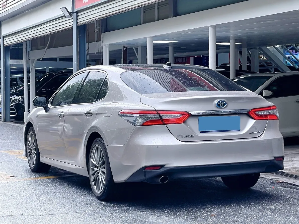 2019 Toyota Camry 2.5L 178HP L4 E-CVT Hybrid,autocango,china used car exporter,china ev exporter,chinese used car exporter,chinese used ev exporter