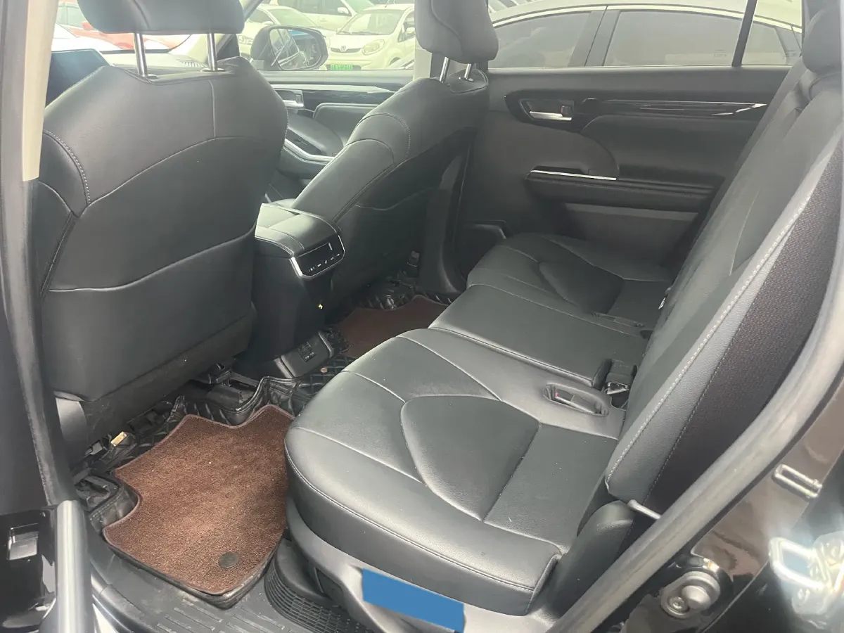 2022 Toyota Highlander 2.5L 192HP L4 E-CVT Hybrid,autocango,china used car exporter,china ev exporter,chinese used car exporter,chinese used ev exporter