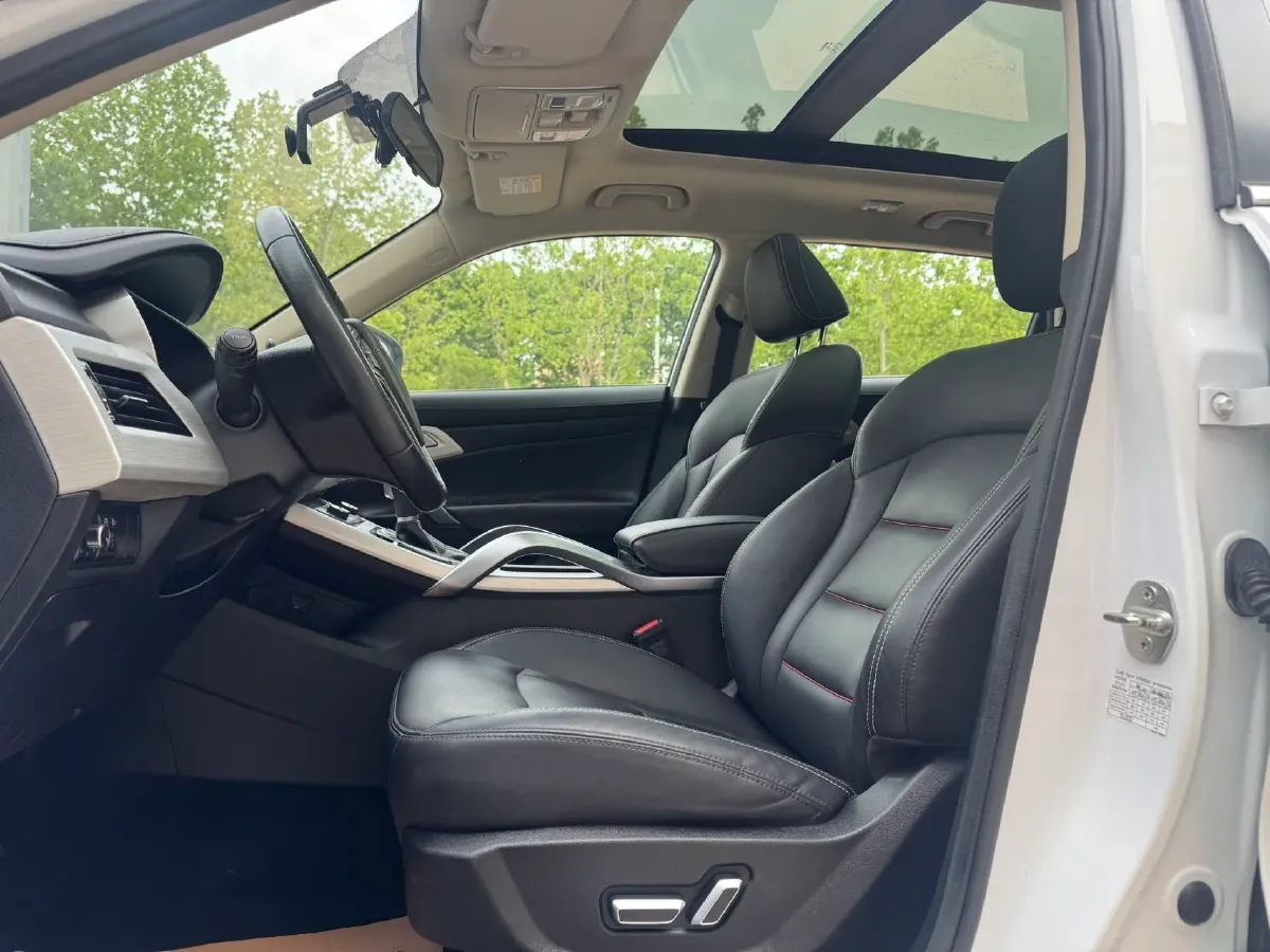 2018 Geely Azkarra 1.8T 184HP L4 6AT,autocango,china used car exporter,china ev exporter,chinese used car exporter,chinese used ev exporter