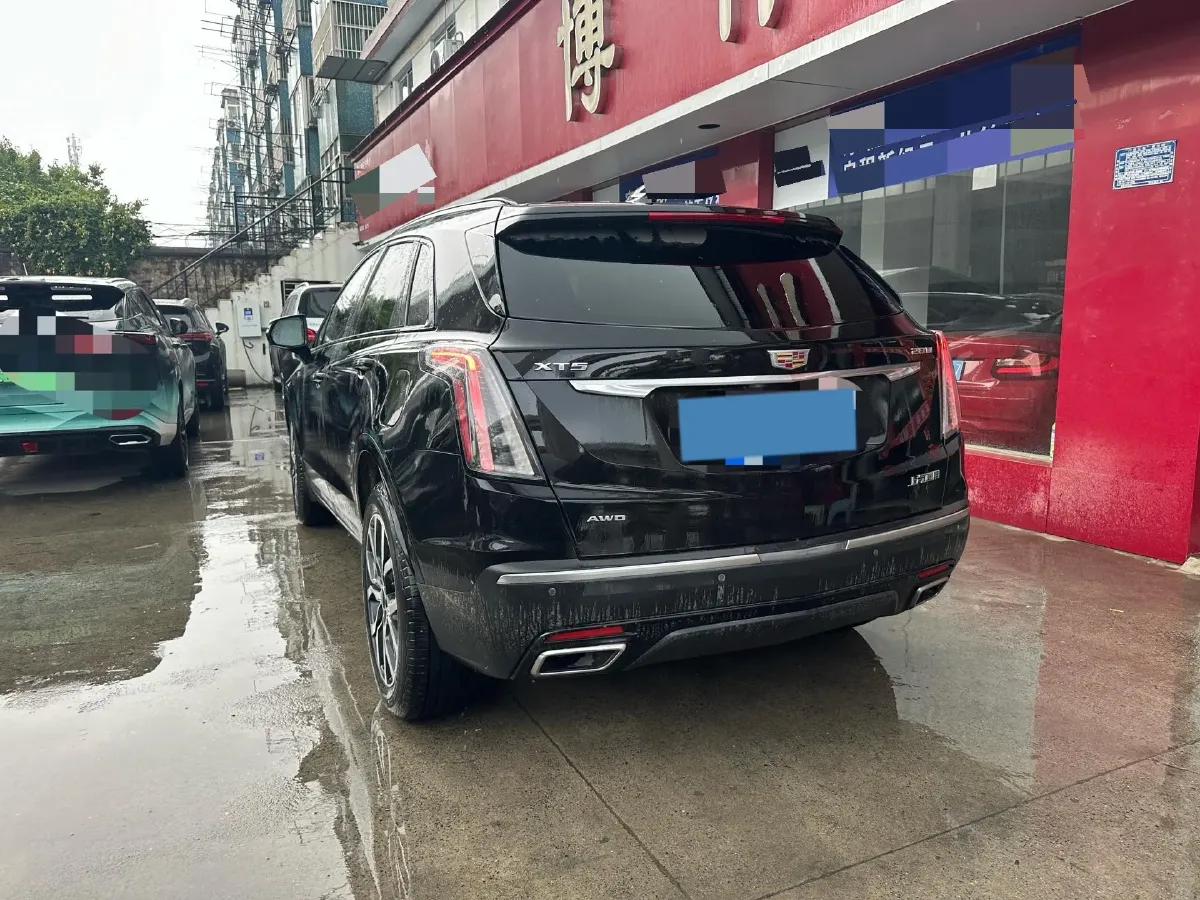 2024 Cadillac XT5 2.0T 237HP L4 9AT,autocango,china used car exporter,china ev exporter,chinese used car exporter,chinese used ev exporter