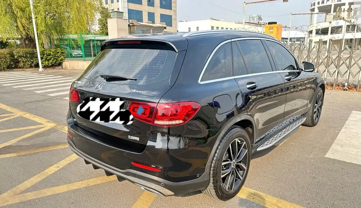 2022 Mercedes-Benz GLC Class 2.0T 197HP L4 9AT,autocango,china used car exporter,china ev exporter,chinese used car exporter,chinese used ev exporter