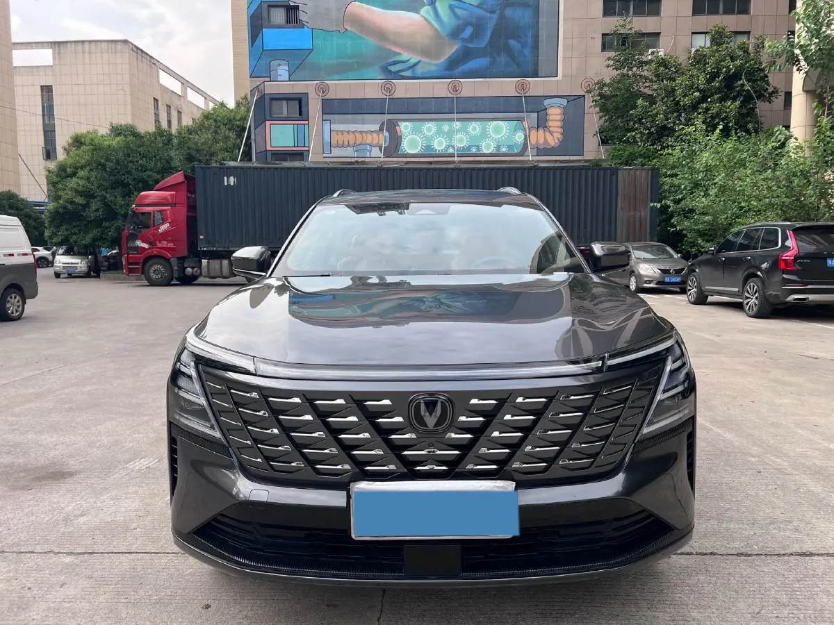 2025 ChangAn CS75 Plus 1.5T 192HP L4 8AT,autocango,china used car exporter,china ev exporter,chinese used car exporter,chinese used ev exporter