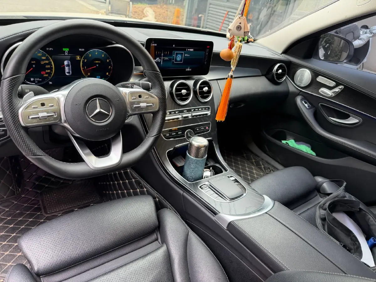 2021 Mercedes-Benz C Class 1.5T 184HP L4 9AT,autocango,china used car exporter,china ev exporter,chinese used car exporter,chinese used ev exporter