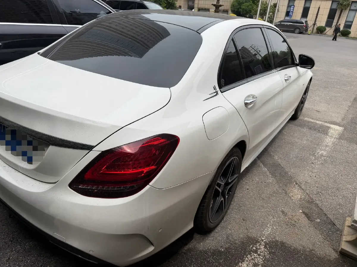 2021 Mercedes-Benz C Class 1.5T 184HP L4 9AT,autocango,china used car exporter,china ev exporter,chinese used car exporter,chinese used ev exporter