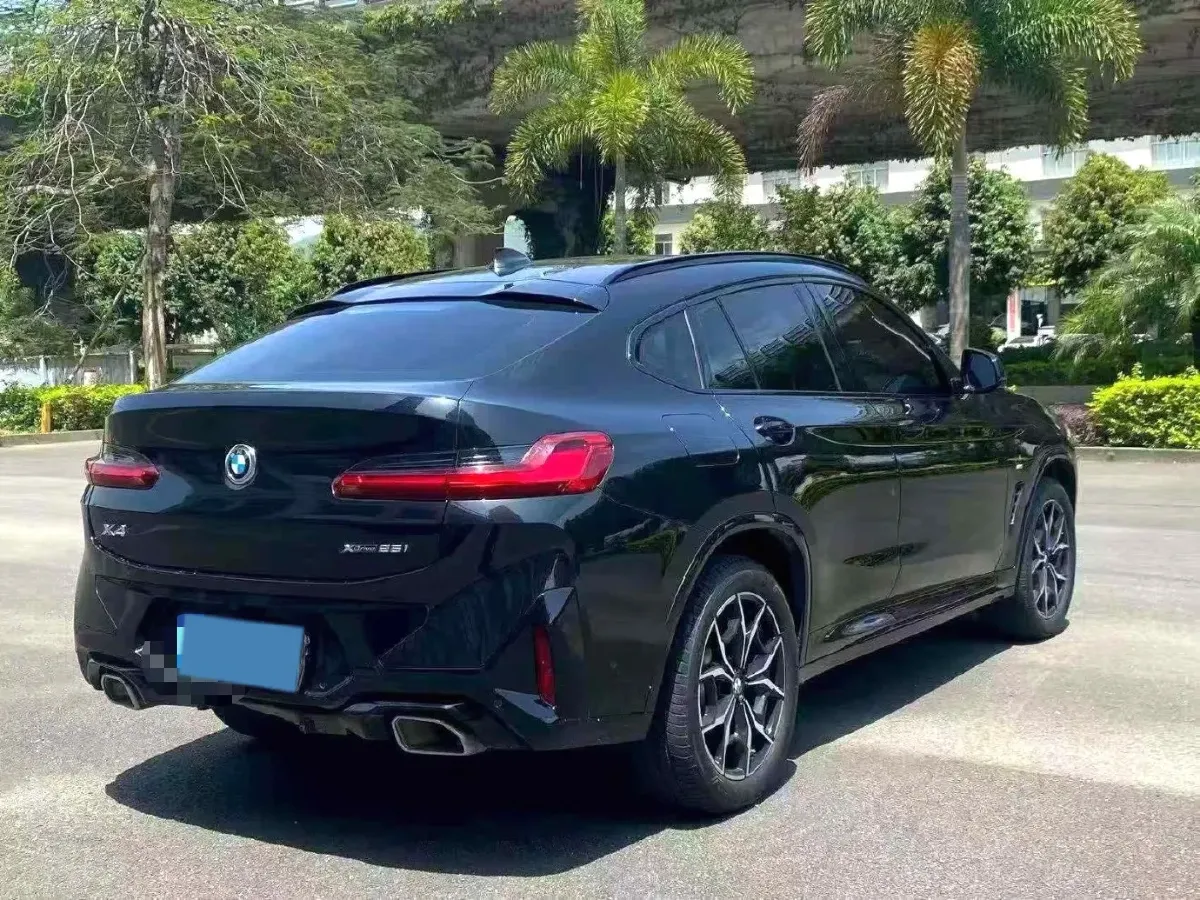 2022 BMW X4 2.0T 245HP L4 8AT,autocango,china used car exporter,china ev exporter,chinese used car exporter,chinese used ev exporter