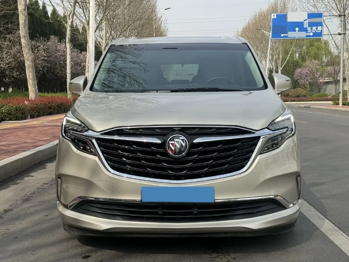 2022 Buick GL8 2.0T 237HP L4 9AT,autocango,china used car exporter,china ev exporter,chinese used car exporter,chinese used ev exporter
