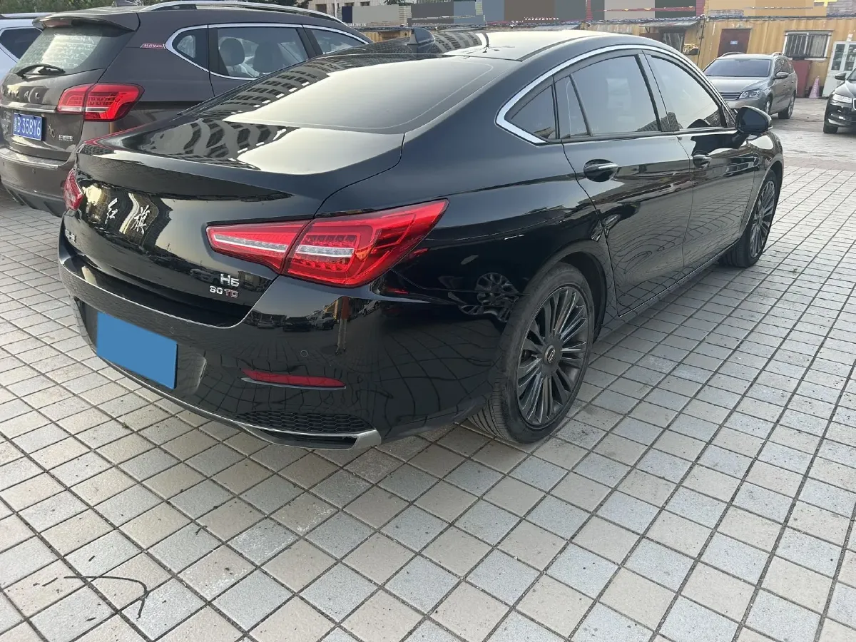 2020 HongQi H5 1.5T 169HP L4 7DCT,autocango,china used car exporter,china ev exporter,chinese used car exporter,chinese used ev exporter