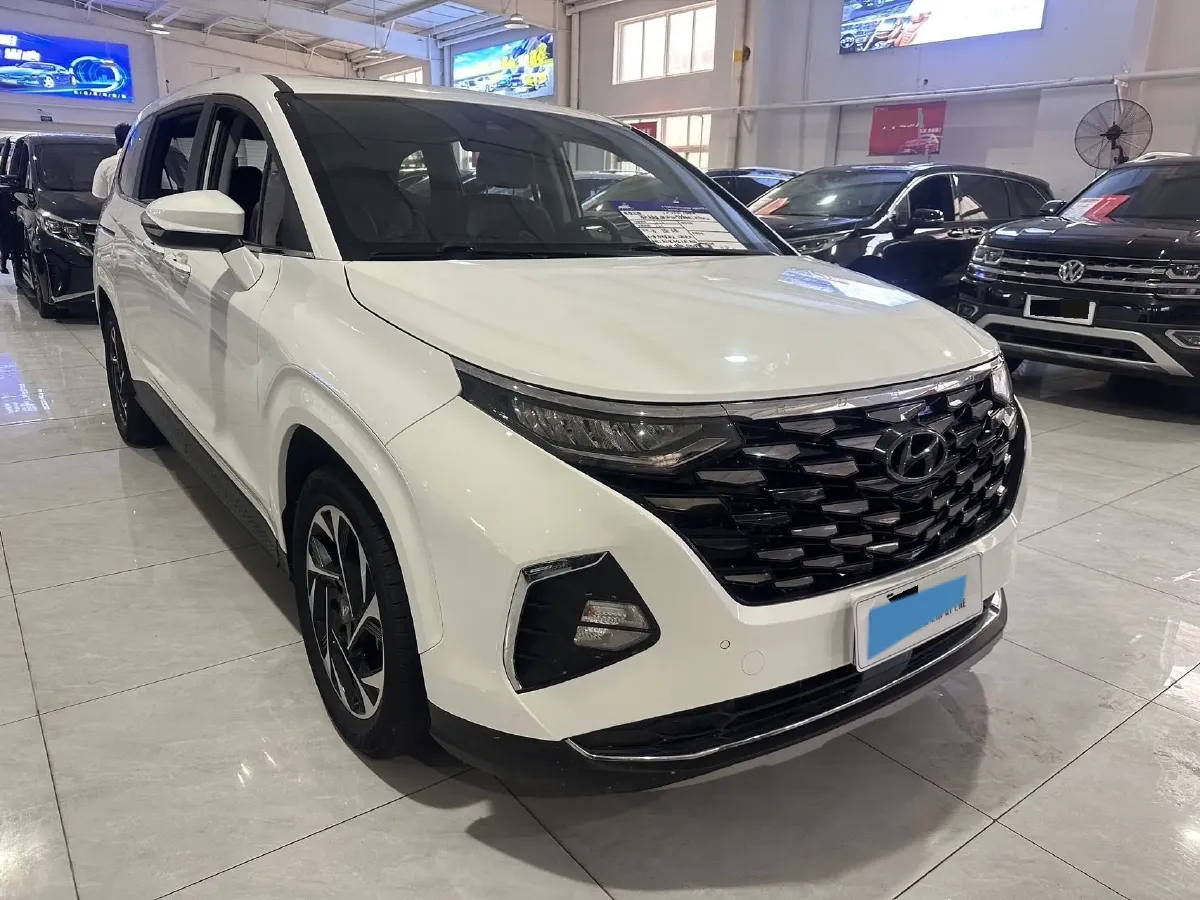 2021 Hyundai Custo 2.0T 236HP L4 8AT,autocango,china used car exporter,china ev exporter,chinese used car exporter,chinese used ev exporter
