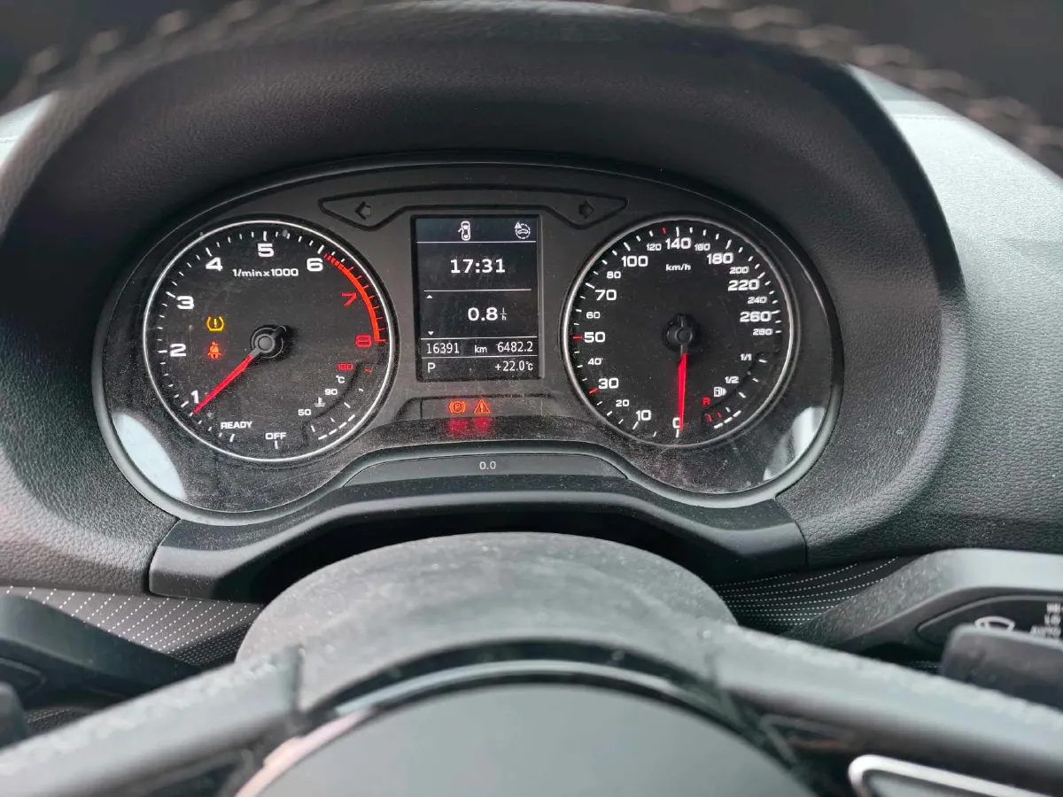 2023 Audi Q2L 1.5T 160HP L4 7DCT,autocango,china used car exporter,china ev exporter,chinese used car exporter,chinese used ev exporter