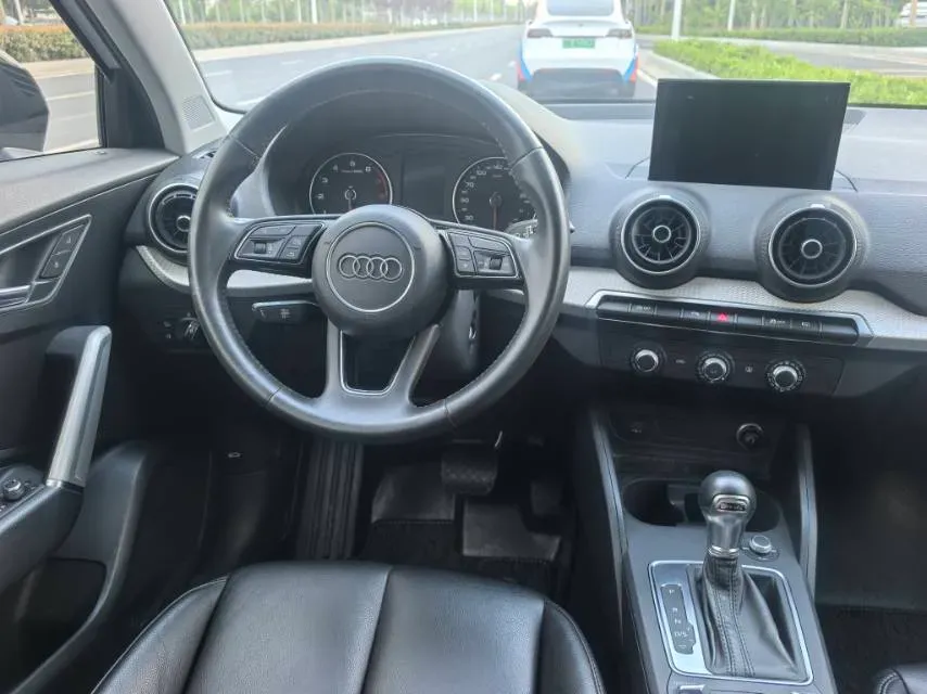 2020 Audi Q2L 1.4T 150HP L4 7DCT,autocango,china used car exporter,china ev exporter,chinese used car exporter,chinese used ev exporter