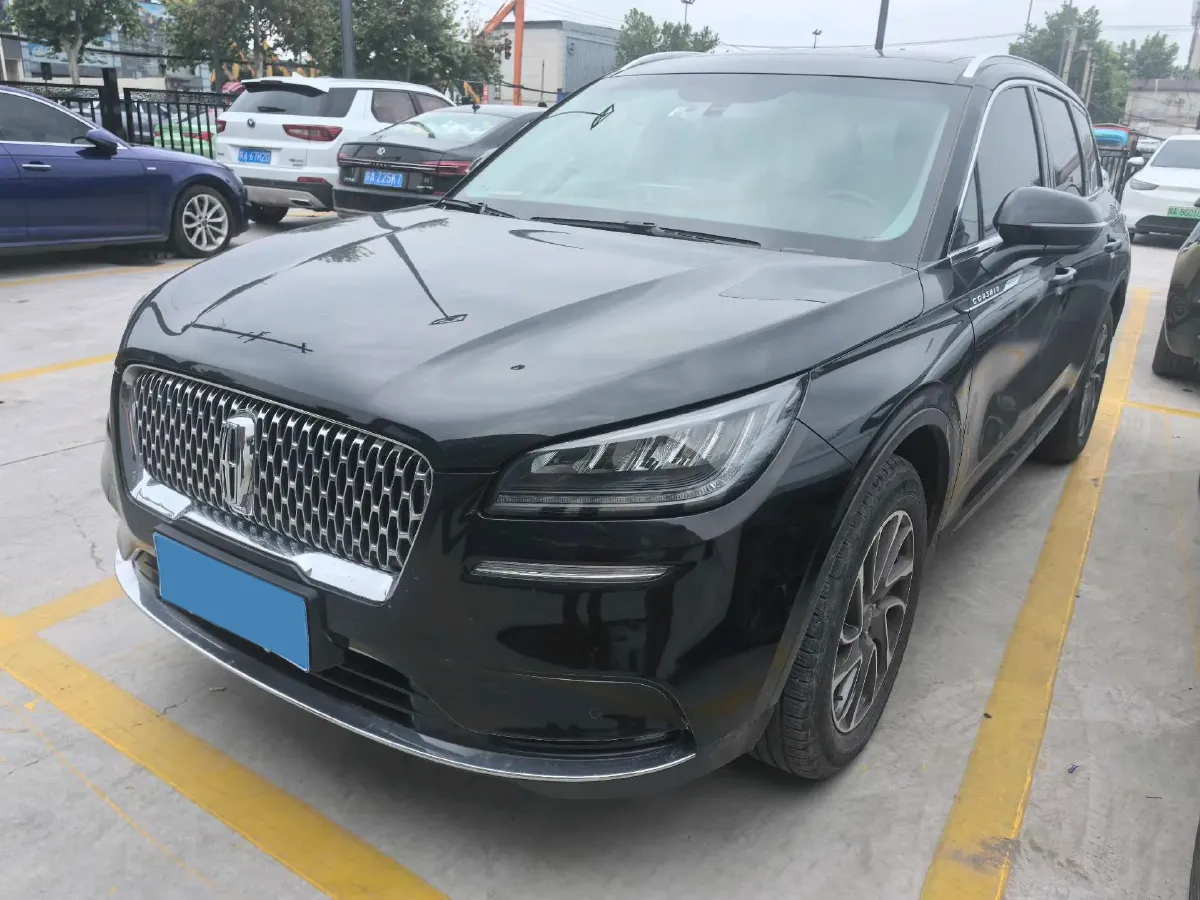2021 Lincoln Corsair 2.0T 245HP L4 8AT,autocango,china used car exporter,china ev exporter,chinese used car exporter,chinese used ev exporter