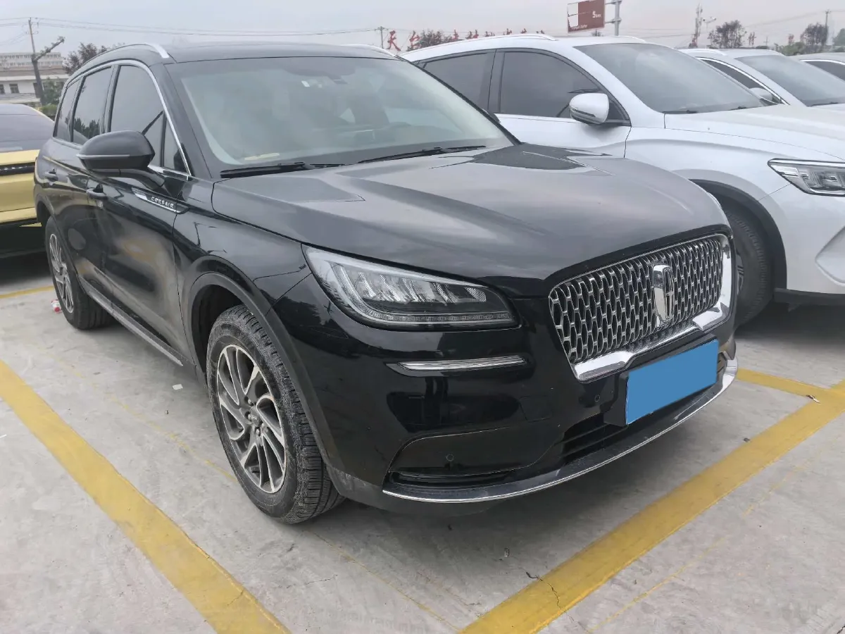 2021 Lincoln Corsair 2.0T 245HP L4 8AT,autocango,china used car exporter,china ev exporter,chinese used car exporter,chinese used ev exporter