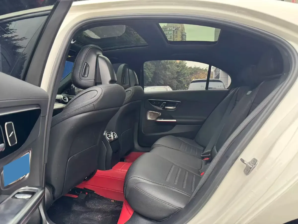 2024 Mercedes-Benz C Class 1.5T 204HP L4 9AT,autocango,china used car exporter,china ev exporter,chinese used car exporter,chinese used ev exporter