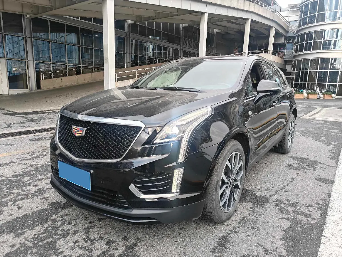 2022 Cadillac XT5 2.0T 237HP L4 9AT,autocango,china used car exporter,china ev exporter,chinese used car exporter,chinese used ev exporter