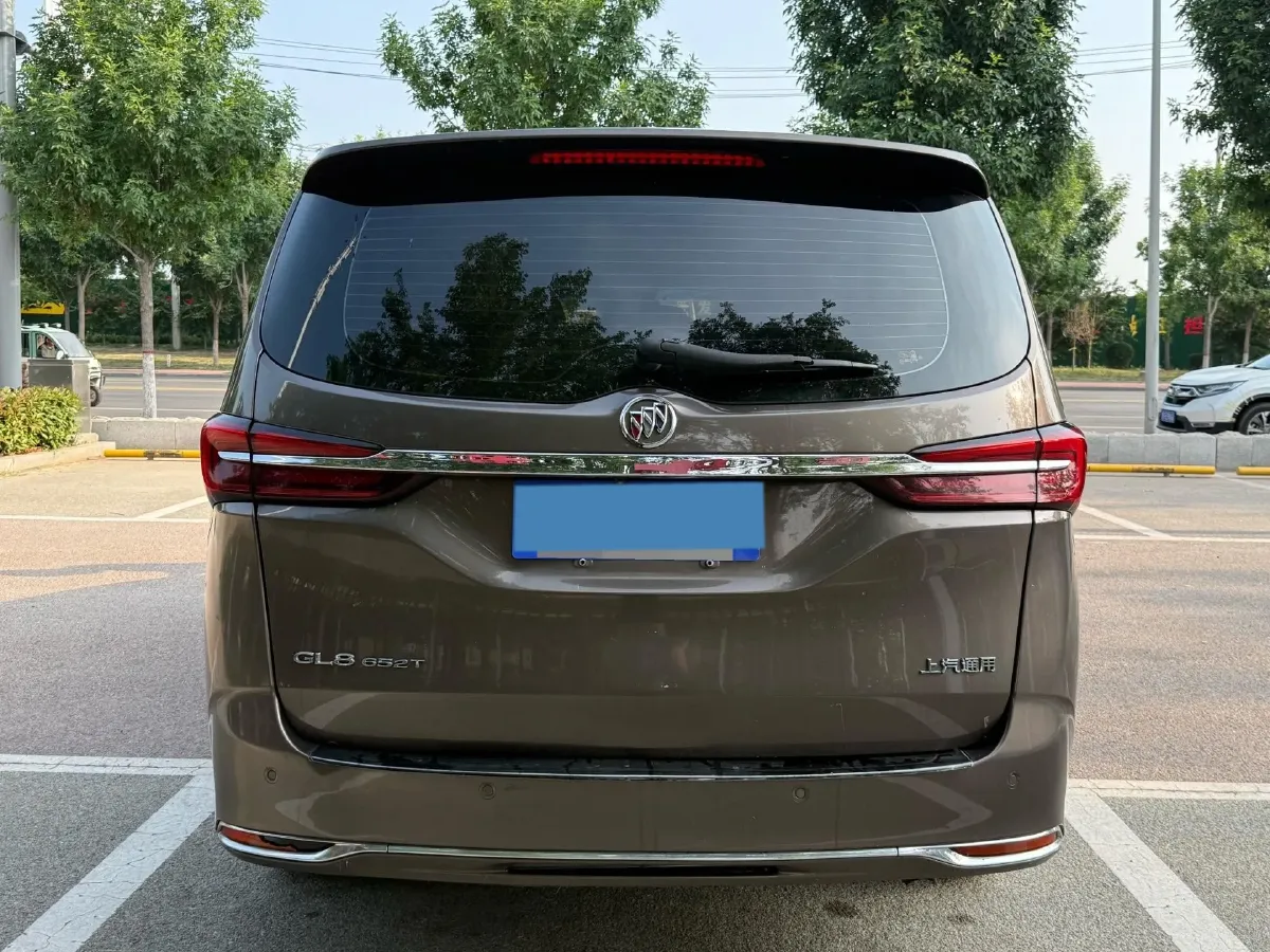 2021 Buick GL8 2.0T 237HP L4 9AT,autocango,china used car exporter,china ev exporter,chinese used car exporter,chinese used ev exporter