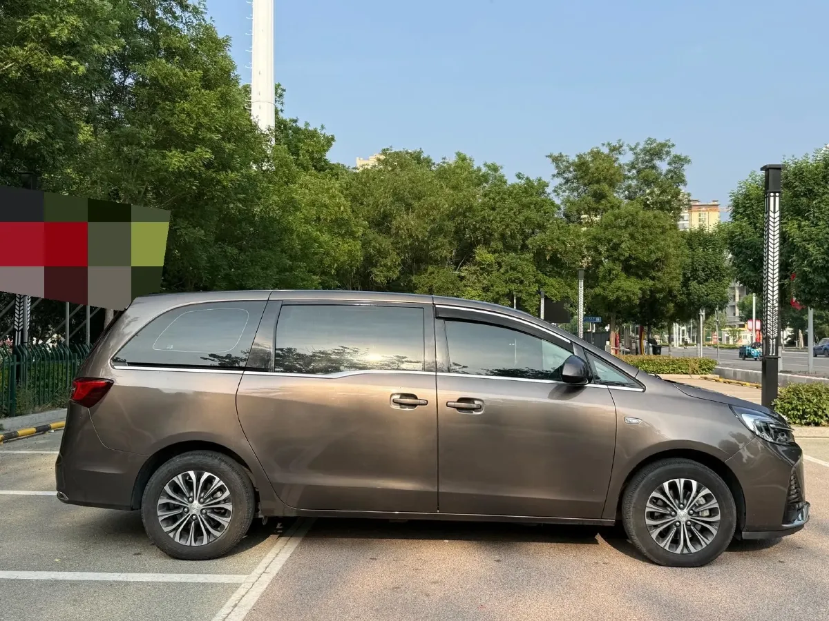 2021 Buick GL8 2.0T 237HP L4 9AT,autocango,china used car exporter,china ev exporter,chinese used car exporter,chinese used ev exporter