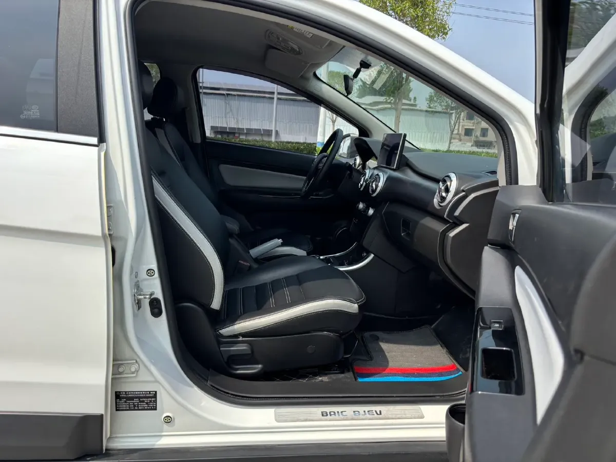 2019 BAIC BJEV EC5 BEV,autocango,china used car exporter,china ev exporter,chinese used car exporter,chinese used ev exporter