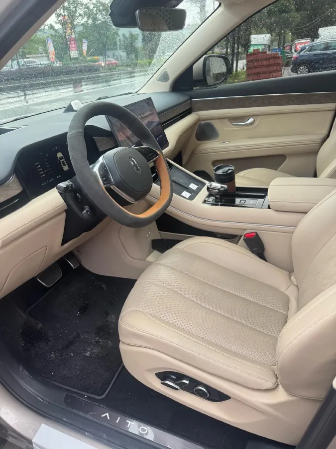 2022 Infiniti Q50L 2.0T 211HP L4 7AT,autocango,china used car exporter,china ev exporter,chinese used car exporter,chinese used ev exporter