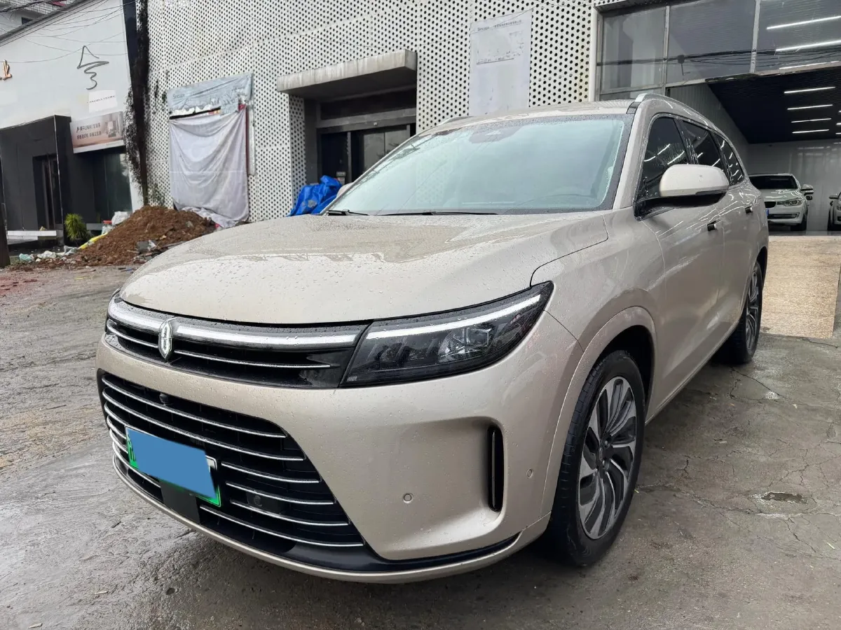 2022 Infiniti Q50L 2.0T 211HP L4 7AT,autocango,china used car exporter,china ev exporter,chinese used car exporter,chinese used ev exporter