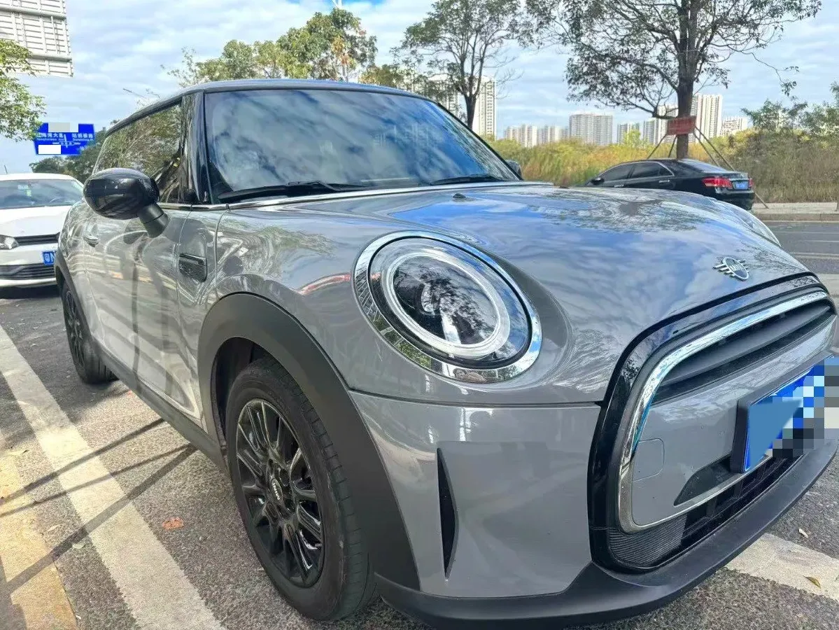 2022 MINI MINI 1.5T 102HP L3 7DCT,autocango,china used car exporter,china ev exporter,chinese used car exporter,chinese used ev exporter