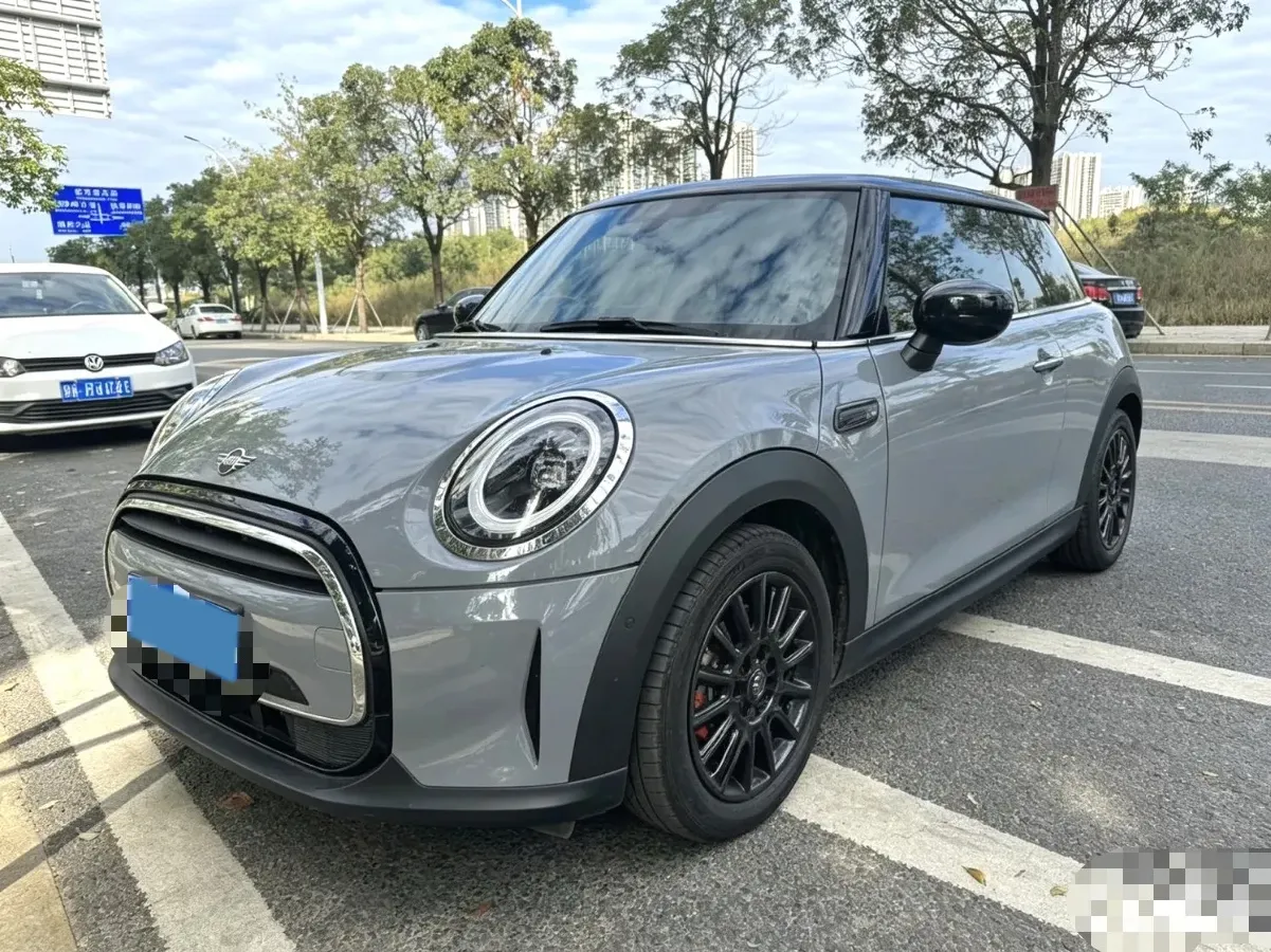 2022 MINI MINI 1.5T 102HP L3 7DCT,autocango,china used car exporter,china ev exporter,chinese used car exporter,chinese used ev exporter