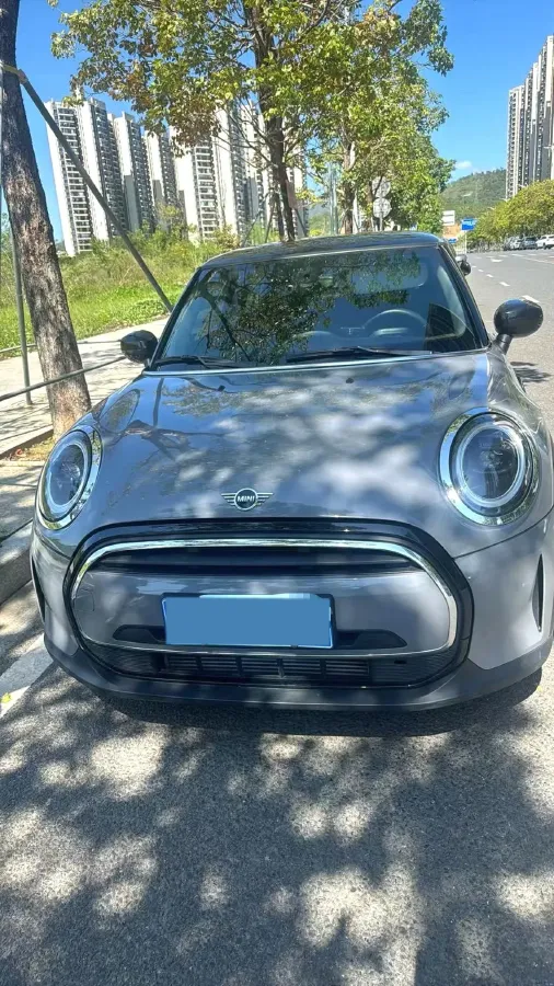 2022 MINI MINI 1.5T 102HP L3 7DCT,autocango,china used car exporter,china ev exporter,chinese used car exporter,chinese used ev exporter