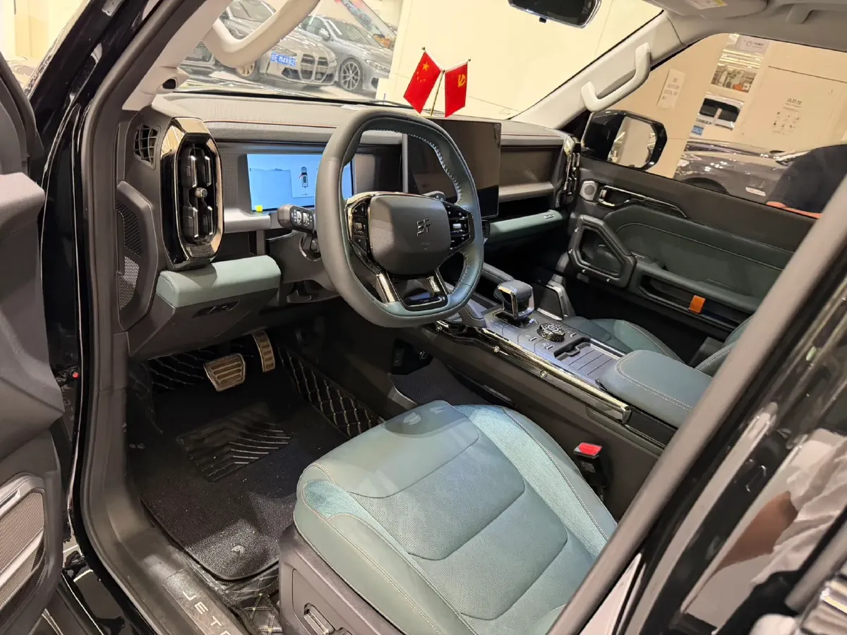2024 Jetour X90 PRO 2.0T 254HP L4 7DCT,autocango,china used car exporter,china ev exporter,chinese used car exporter,chinese used ev exporter
