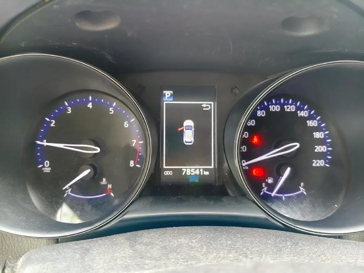 2018 Toyota C-HR 2.0L 171HP L4 CVT,autocango,china used car exporter,china ev exporter,chinese used car exporter,chinese used ev exporter