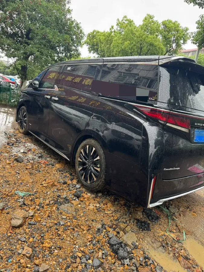 2024 Toyota Alphard 2.5L 190HP L4 E-CVT Hybrid,autocango,china used car exporter,china ev exporter,chinese used car exporter,chinese used ev exporter