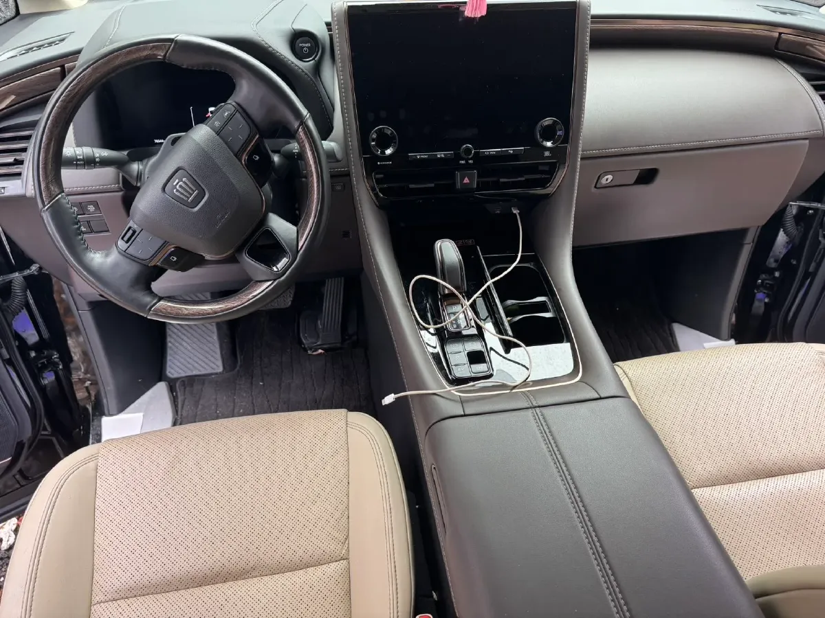 2024 Toyota Alphard 2.5L 190HP L4 E-CVT Hybrid,autocango,china used car exporter,china ev exporter,chinese used car exporter,chinese used ev exporter