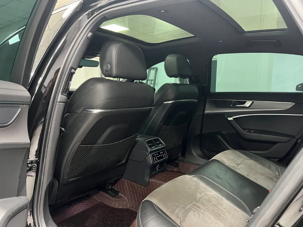 2019 Mercedes-Benz E Class 1.5T 184HP L4 9AT,autocango,china used car exporter,china ev exporter,chinese used car exporter,chinese used ev exporter