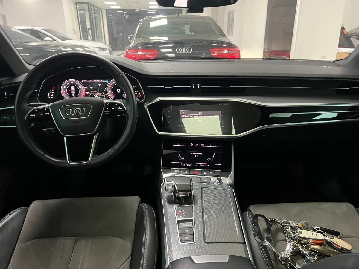 2019 Mercedes-Benz E Class 1.5T 184HP L4 9AT,autocango,china used car exporter,china ev exporter,chinese used car exporter,chinese used ev exporter