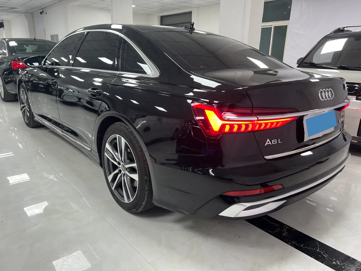 2019 Mercedes-Benz E Class 1.5T 184HP L4 9AT,autocango,china used car exporter,china ev exporter,chinese used car exporter,chinese used ev exporter
