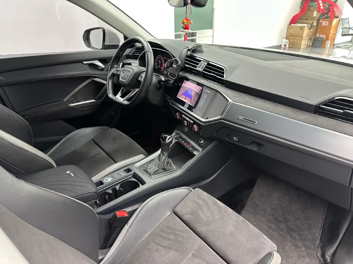 2022 Audi Q3 1.4T 150HP L4 7DCT,autocango,china used car exporter,china ev exporter,chinese used car exporter,chinese used ev exporter