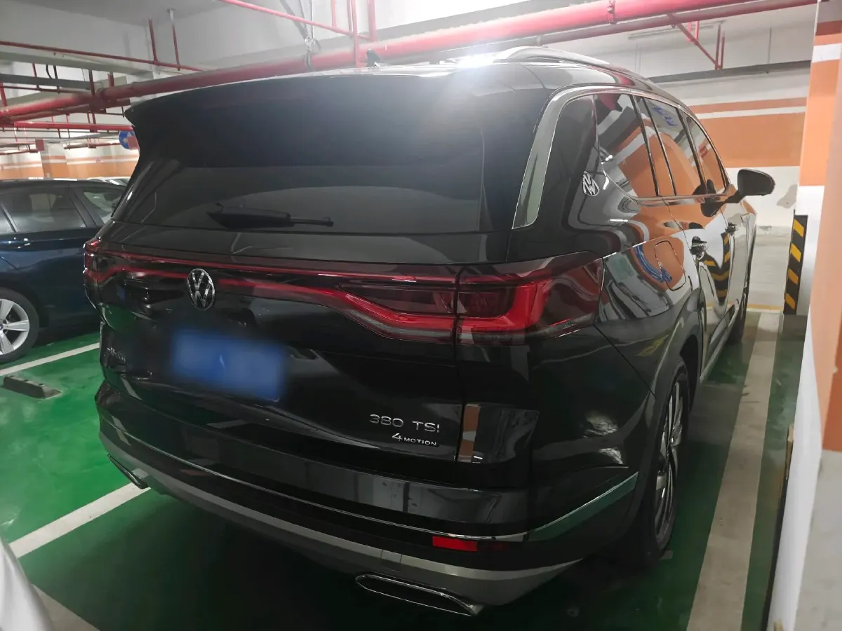 2021 Volkswagen Talagon 2.0T 220HP L4 7DCT,autocango,china used car exporter,china ev exporter,chinese used car exporter,chinese used ev exporter