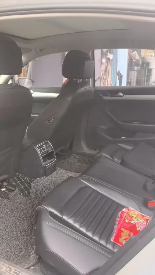 2018 Volkswagen Magotan 1.8T 180HP L4 7DCT,autocango,china used car exporter,china ev exporter,chinese used car exporter,chinese used ev exporter