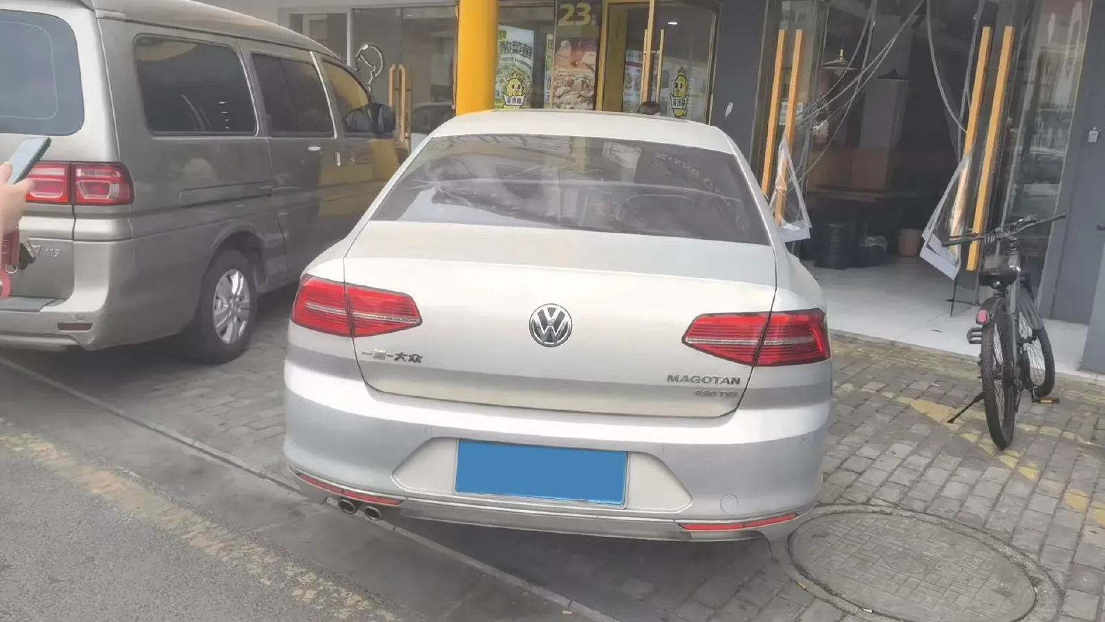 2018 Volkswagen Magotan 1.8T 180HP L4 7DCT,autocango,china used car exporter,china ev exporter,chinese used car exporter,chinese used ev exporter
