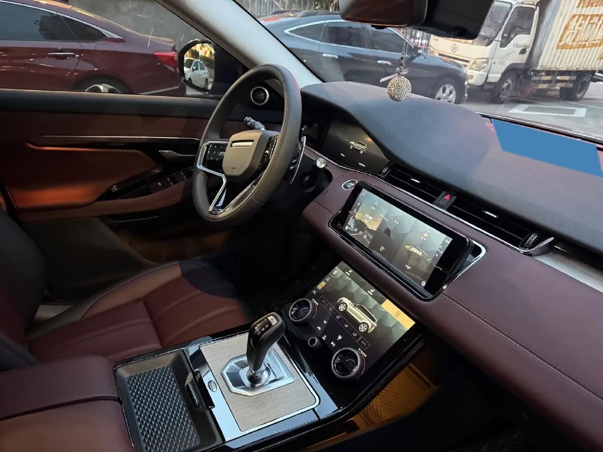 2023 Land Rover Range Rover Evoque 2.0T 249HP L4 9AT,autocango,china used car exporter,china ev exporter,chinese used car exporter,chinese used ev exporter