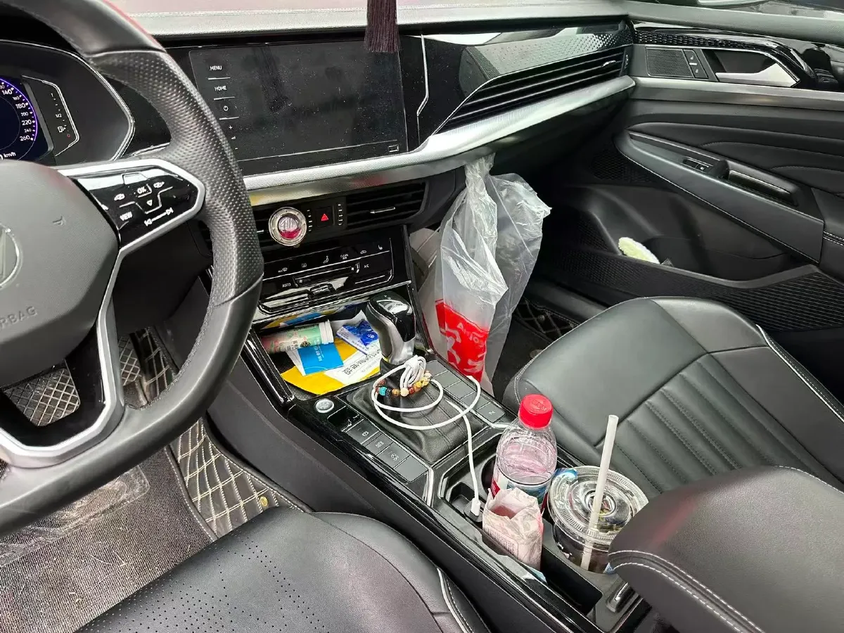 2023 Volkswagen Passat 2.0T 186HP L4 7DCT,autocango,china used car exporter,china ev exporter,chinese used car exporter,chinese used ev exporter