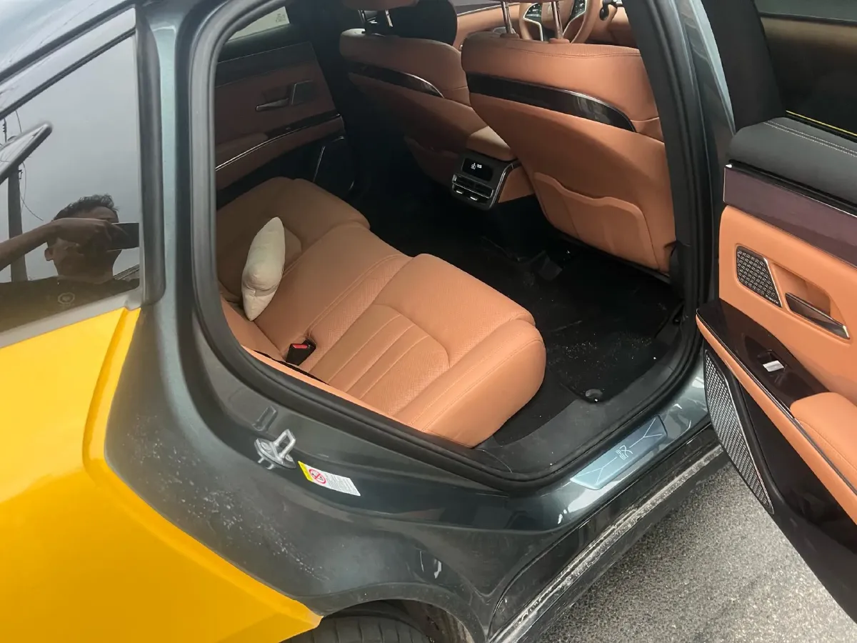2025 BYD HanL 1.5T 156HP L4 E-CVT PHEV,autocango,china used car exporter,china ev exporter,chinese used car exporter,chinese used ev exporter