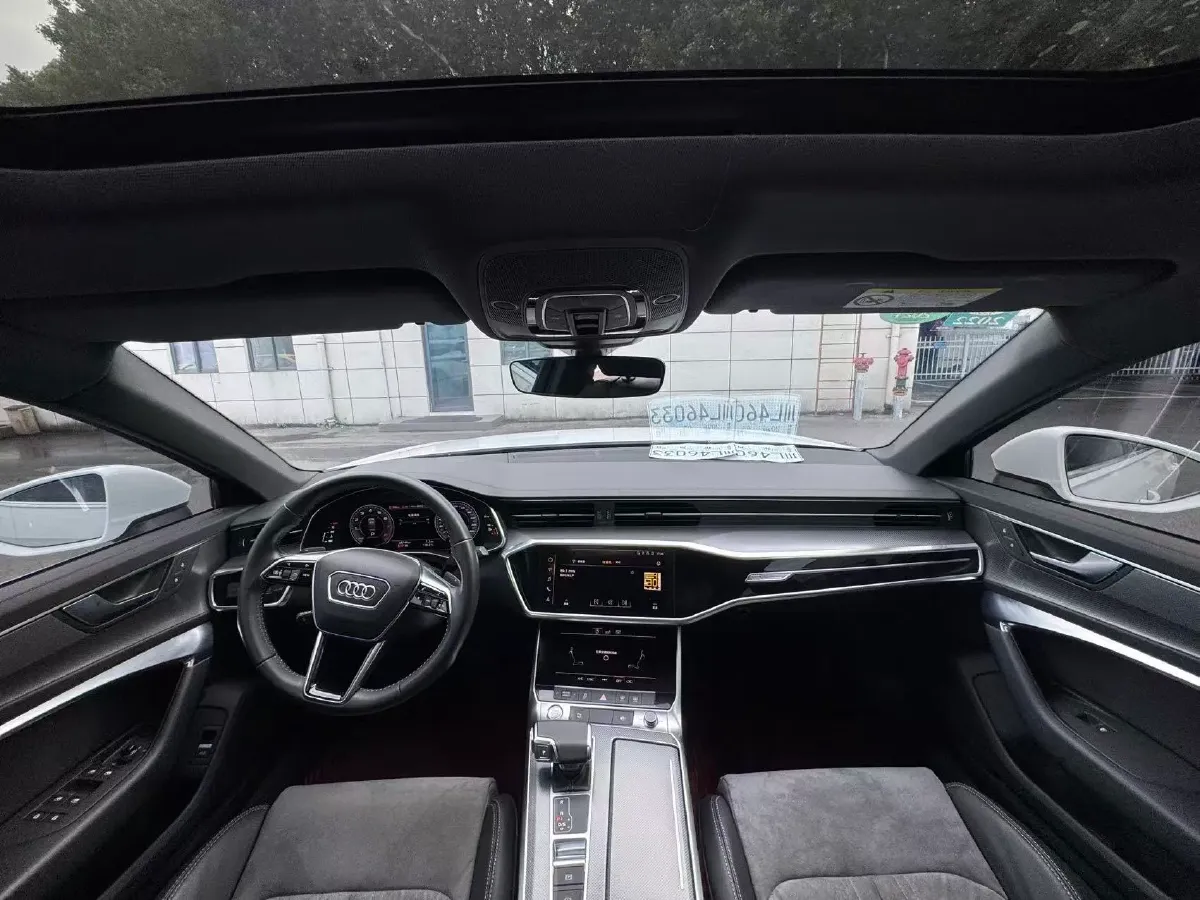 2019 Mercedes-Benz E Class 1.5T 184HP L4 9AT,autocango,china used car exporter,china ev exporter,chinese used car exporter,chinese used ev exporter