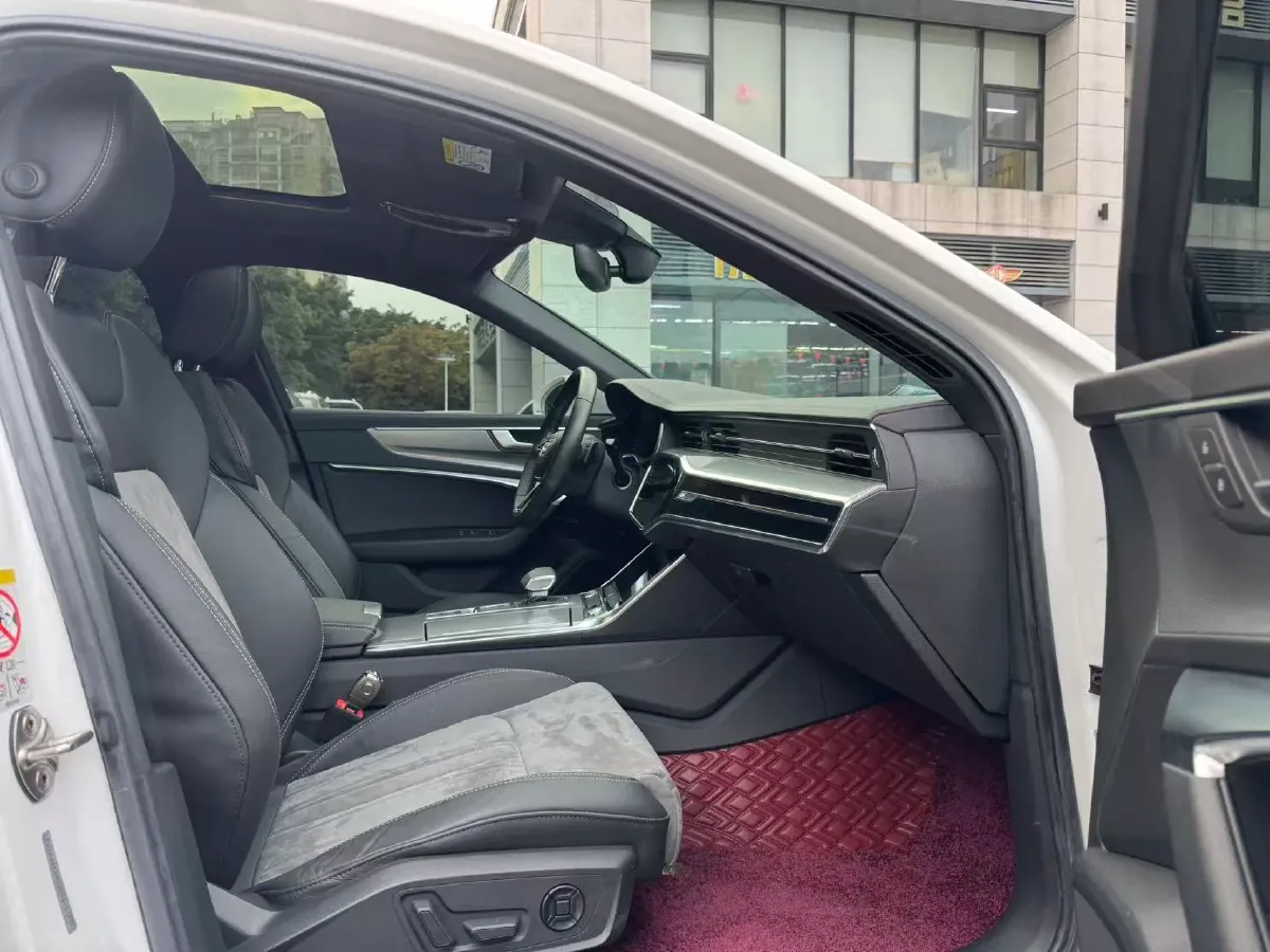 2019 Mercedes-Benz E Class 1.5T 184HP L4 9AT,autocango,china used car exporter,china ev exporter,chinese used car exporter,chinese used ev exporter