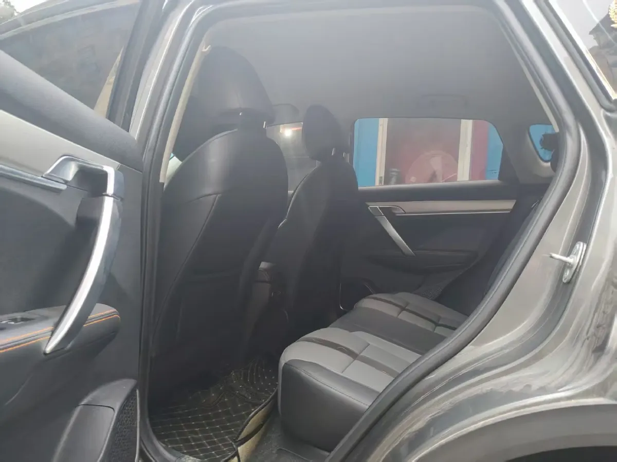 2024 Geely Coolray 1.5T 181HP L4 7DCT,autocango,china used car exporter,china ev exporter,chinese used car exporter,chinese used ev exporter