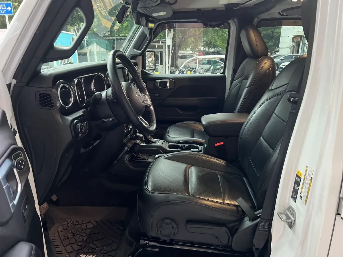2022 Mercedes-Benz E Class 2.0T 258HP L4 9AT,autocango,china used car exporter,china ev exporter,chinese used car exporter,chinese used ev exporter