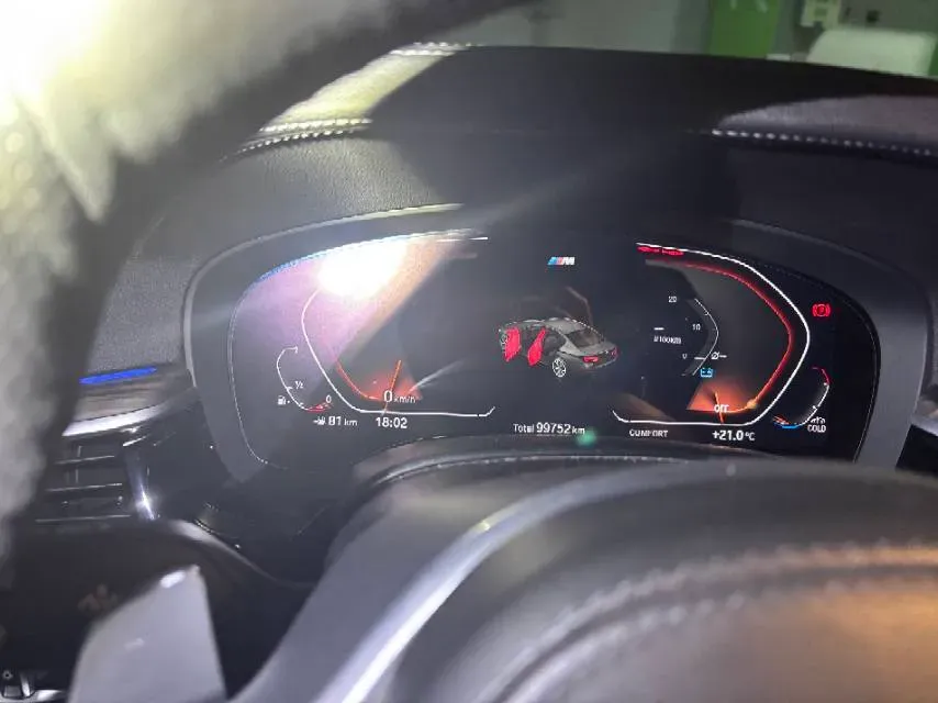 2022 BMW 5 Series 2.0T 252HP L4 8AT,autocango,china used car exporter,china ev exporter,chinese used car exporter,chinese used ev exporter